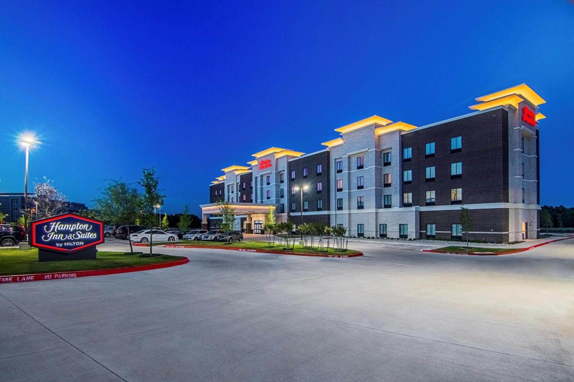 Hampton Inn & Suites-Dallas/Річардсон Екстер'єр фото